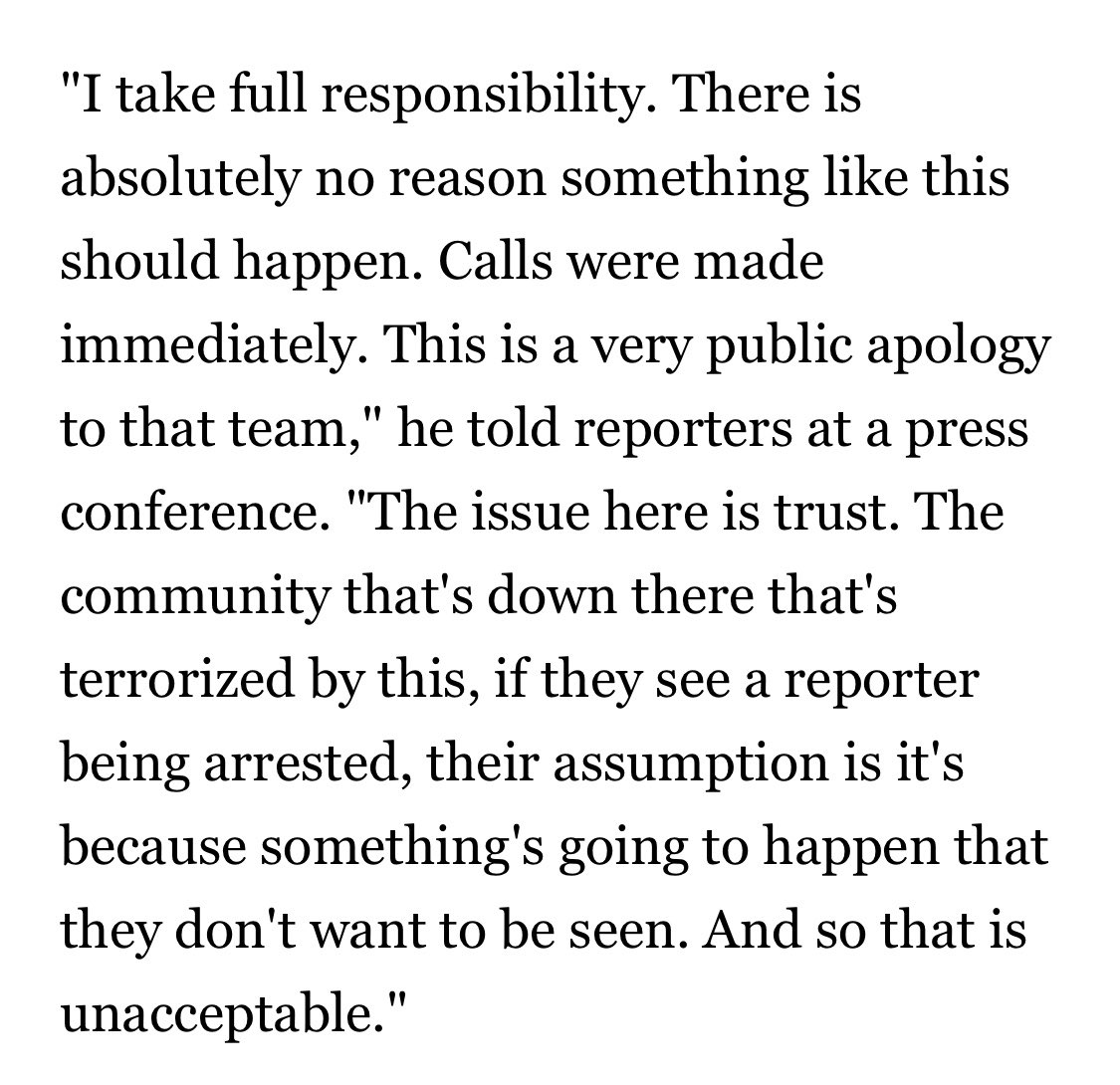 In his apology  @GovTimWalz recognised that one reason the arrest of a reporter is so serious is that it tells the local community that something is going to happen which the police don’t want to be seen. That’s the message it sends to  #JusticeforGeorgeFloyd protestors. 3/