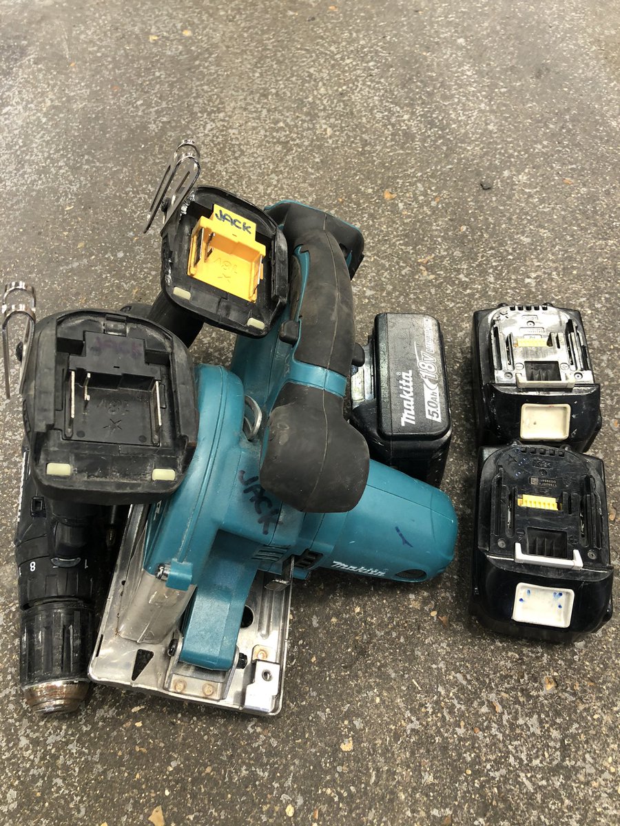 Who’s jack?  Let’s help him get his stolen tools back.  <a href="/bandofbuilders_/">Band of Builders - Temp Profile</a> <a href="/RecoverYourItem/">Recover Stolen Goods</a> #makita <a href="/NorthantsPolice/">Northants Police</a> <a href="/ThamesVP/">Thames Valley Police</a>