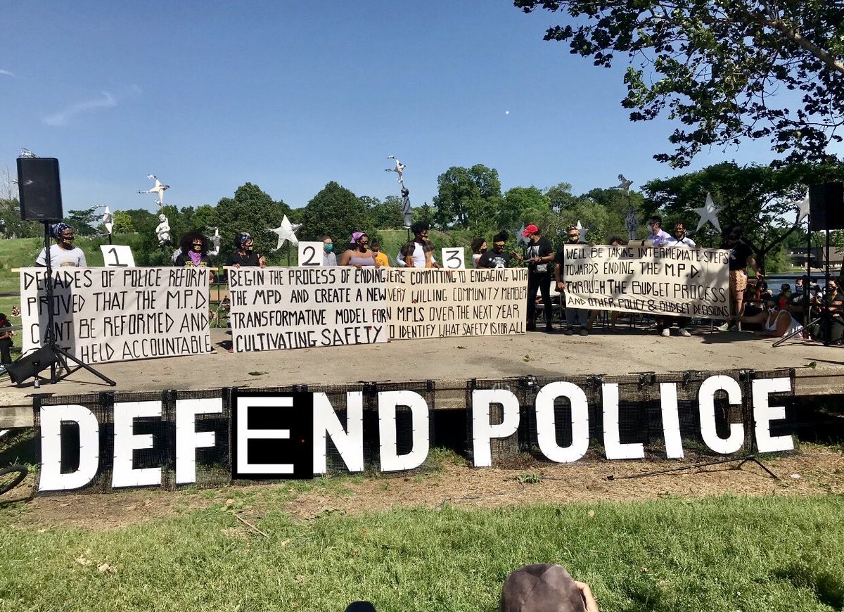 LisaAlesci's tweet image. Fixed it for you.
.@bigricanman @ufeellucky @outcold1 @TerryLambert201 @johnwags603 @James44306277 @BluelineCovfefe @BlueIrishAngel @JoeLazz68 @Ruby3870
#DefendPolice