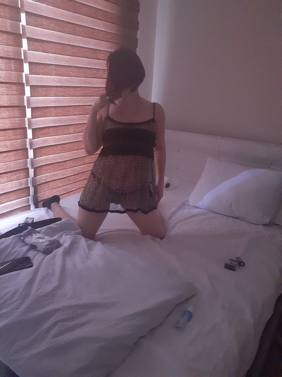 Yaz geldii 🏝 
Şuraya Kocaman yazıyorum TEK ERKEK TERCİHİMİZ DEĞİL ! YAZMAYIN OKUMUYORUZ MESAJLARINIZI. 

Siz güzel, Aydında yaşayan çiftleri bekliyoruz. 

#aydinevlicift #aydincift #aydincuckold