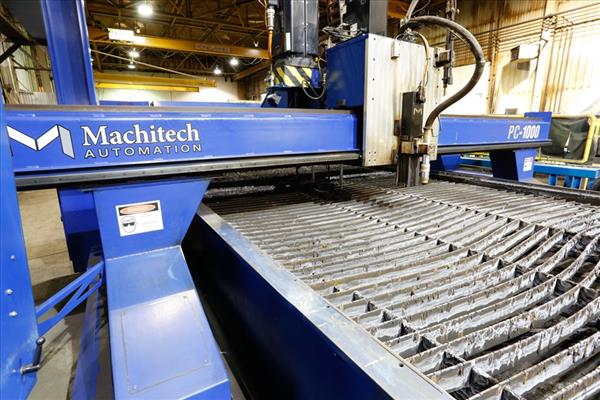 GeniusSolutions's tweet photo. We want to give a big shout out to Quebec’s own @machitech for answering the call and converting manufacturing resources towards producing #PPE. 
#CustomerFriday #wellgetthroughthis #allinthistogether #COVID19 
https://t.co/Y2RgWvLTgk https://t.co/rglMbt0qCy