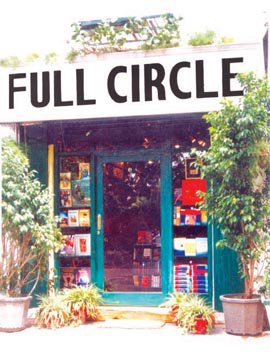 Full Circle Bookshop tweet media