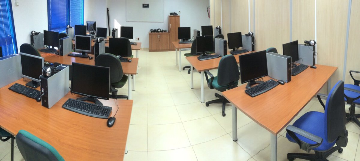 ilaboral's tweet photo. ¡Volvemos las aulas! Desde hoy os damos la bienvenida a nuestros centros para continuar con nuestros cursos presenciales, para ello, seguimos todas las indicaciones sanitarias velando, así, por nuestro y por vuestro bienestar ¡Bienvenidos!
#formacionsevilla #formacionpresencial https://t.co/Im9kIL5UeS