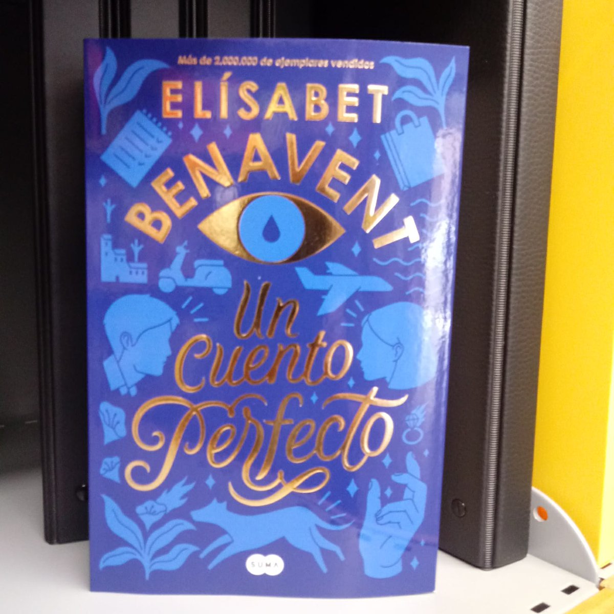 ¡Feliz lunes🌧! Hoy os presentamos #UnCuentoPerfecto de Elísabet Benavent 💝 No te pierdas el poder enamorarte de esta novela.......❣‼
#alicante #papeleria #ElDoncel #libros #novelas #amor  #elisabetbenavent #historias #entretenido #calidad #negociolocal #comercio