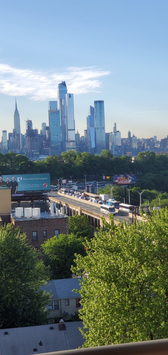 After 3 months of #COVID19 quarantine, there is now traffic into NYC on a Monday morning.