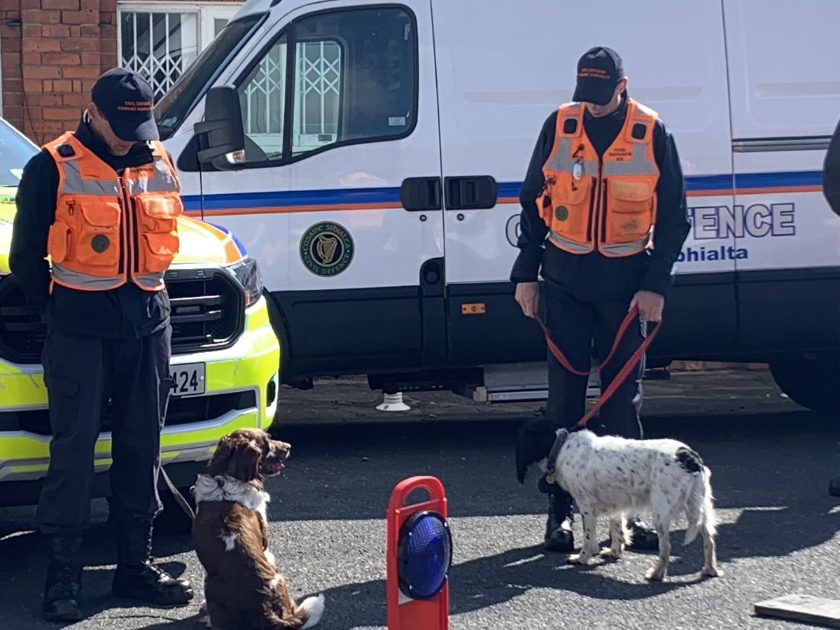 campaign4kehoe's tweet photo. Our @CivilDefenceIRL volunteers have played a huge role as part of the State’s response to Covid-19, providing support to agencies such as the HSE, AGS and local authorities. Delighted to announce today the allocation of 32 new four wheel drive vehicles across the country. https://t.co/dzUBGAW5eH