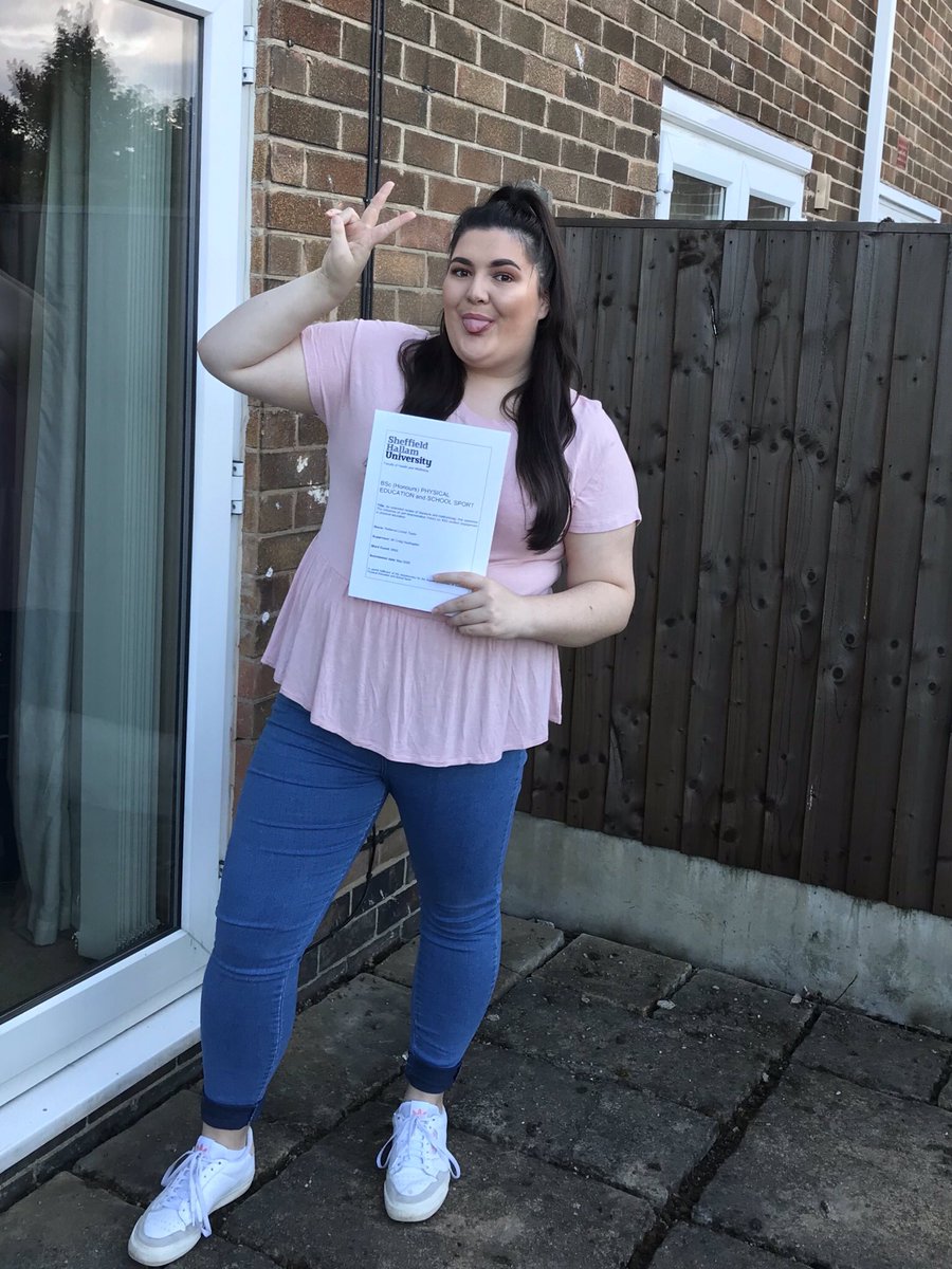 rtaylor2021's tweet photo. Hallam, it’s been an absolute pleasure! Thank you for the last 3 years, I am forever grateful!❤️
Undergrad.... completed it mate ✅ 👩🏻‍🎓
PGCE... pending 👩🏻‍🏫 #sheffieldhallam #finalyearstudent #dissertation https://t.co/KK5KhQ6R7t