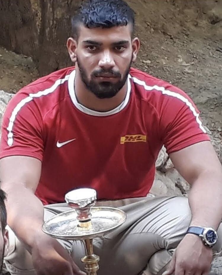 batojoon's tweet photo. I'm horny today. I want to ruin some pussy with my Iranian cock. Piss your face, laugh at you and leave https://t.co/TD7zCNU6Br