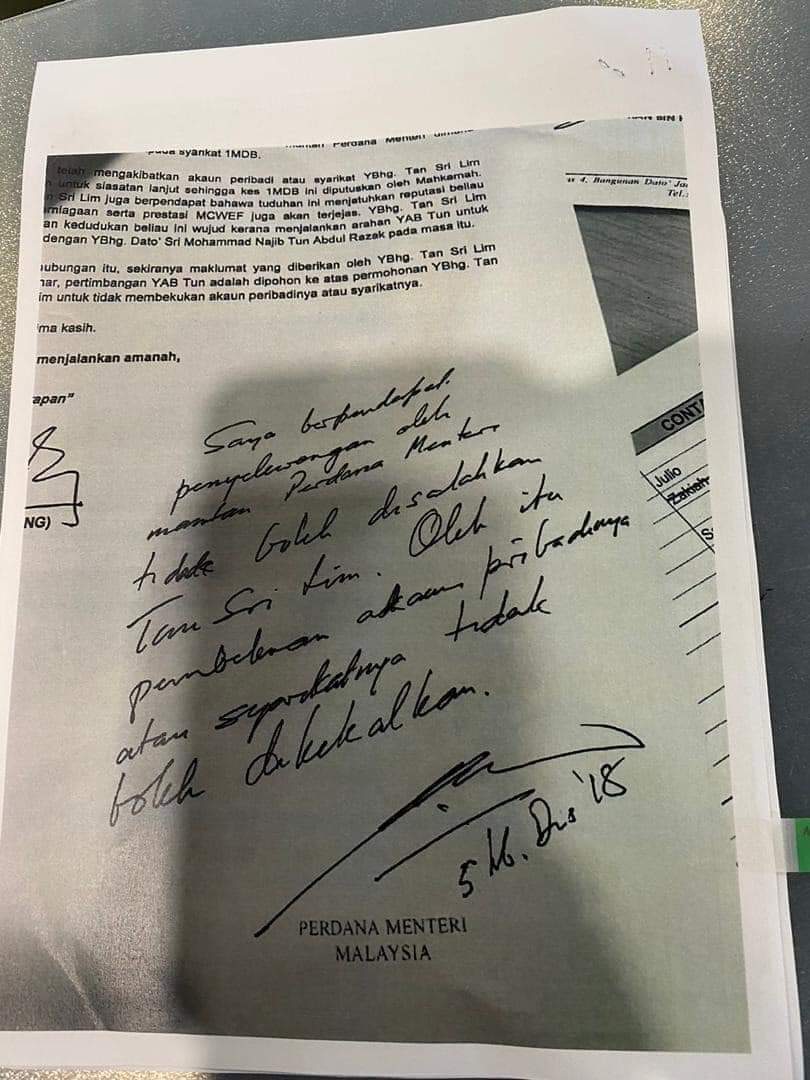 טוויטר Buzzeazam בטוויטר Anakguam Saya Meminta Firma Guaman Saya Menulis Surat Memohon Akaun Berkenaan Di Lepaskan Kerana Anakguam Dah Takde Sumber Duit Lain Dah Utk Hidup Dalam Akaun Tu Hanya Duit