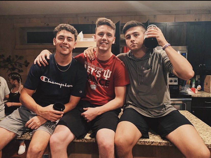 BradyManis_'s tweet photo. Yesterday was the toughest day of my entire life. Two of my close friends taken way too soon. I’m sad, angry, and confused. Life is a gift and something that should never ever be taken for granted. Rest easy boys and look over us. Until we meet again 💔🙏🏻 https://t.co/MLOOsjtnXZ