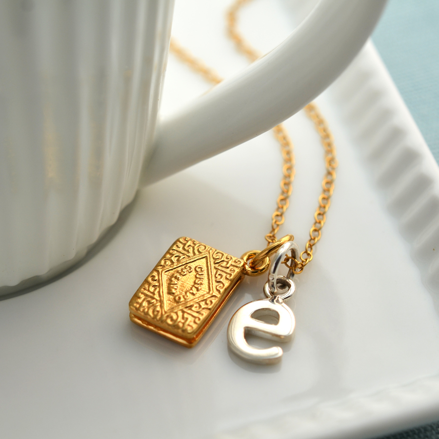 Congratulations to Paula Larway  the lucky winner of our National Biscuit Day giveaway!  Personalised Custard cream and Cherry necklaces are on their way to her! Thank you for all your lovely comments and entries - we will run another #giveaway soon xx