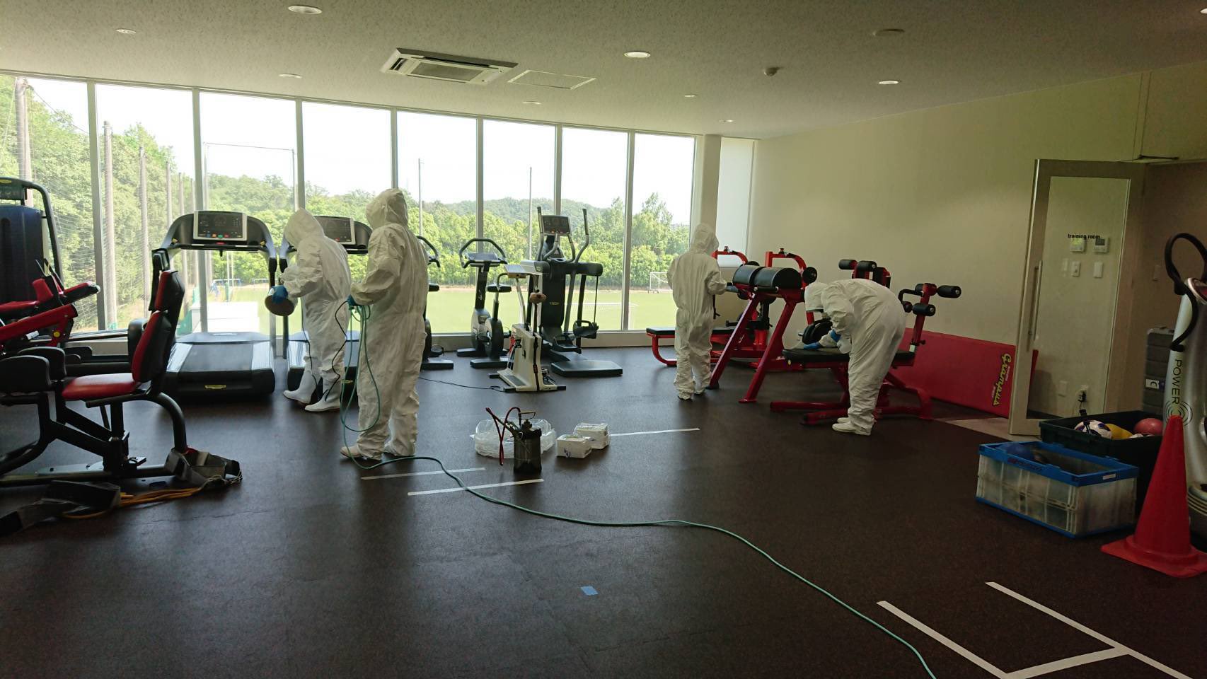 名古屋グランパス Nagoya Grampus Ar Twitter 本日 保健所からの指導に基づき 清掃業者による消毒作業を実施いたしました 消毒場所 クラブハウス新棟 クラブハウス旧棟併設トイレ 練習用具 Grampus