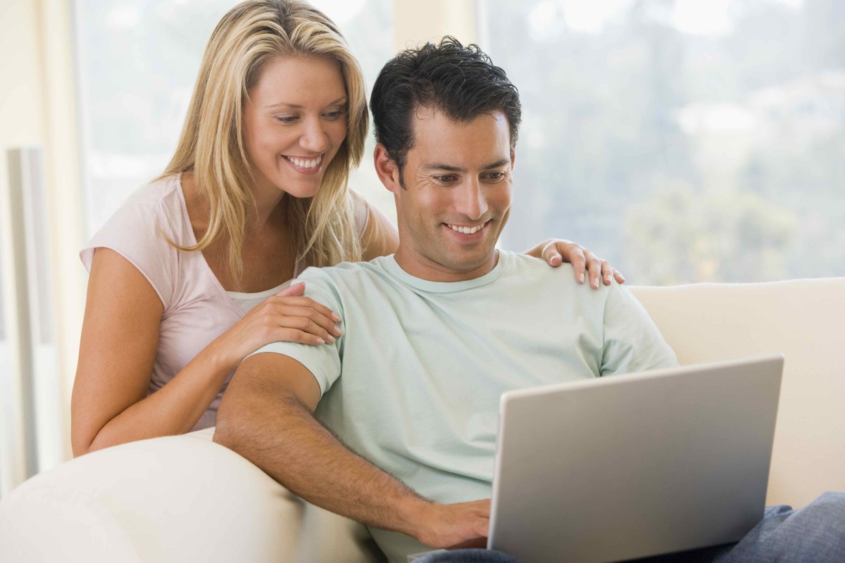 Fin_Clarity's tweet photo. Be open with your spouse or significant other about how much you think you should, and will, spend in retirement so that you’re both on the same page. https://t.co/lqHbepvMaI