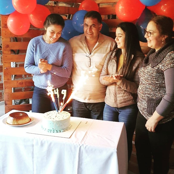gianiramirezpy's tweet photo. Feliz cumple pa! ❤️🎈🎁 https://t.co/3tmf7pH2Lu