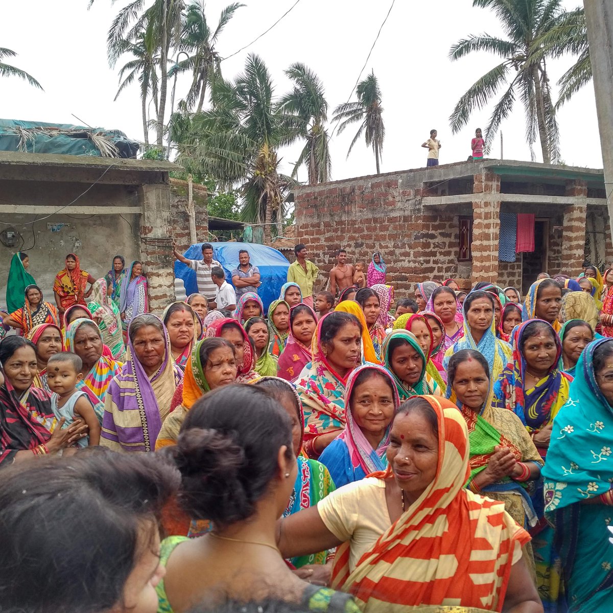 V2VPartnership's tweet image. @V2VPartnership (Vulnerability to Viability: A Global Partnership to Build Strong Small-Scale Fisheries Communities) is happy to announce its official start on @WorldOceansDay supported by @SSHRC_CRSH Canada representing 100 partners in Asia, Africa &amp;amp; internationally