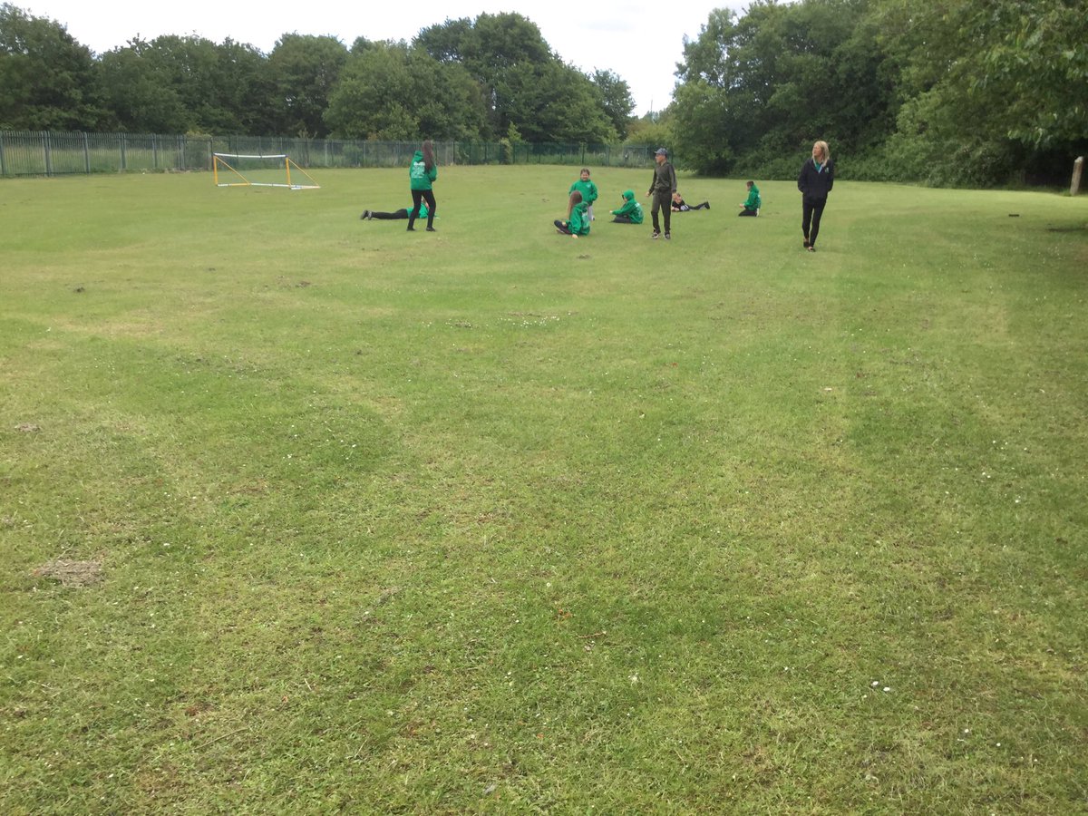 CaldiPrimary's tweet photo. Lovely to see Y6 this morning, outside for playtime finding new games and having fun. #lovelytoseeeachother #keepingsafedistance @AETAcademies @MbroCouncil https://t.co/3P1ur0Dl5k