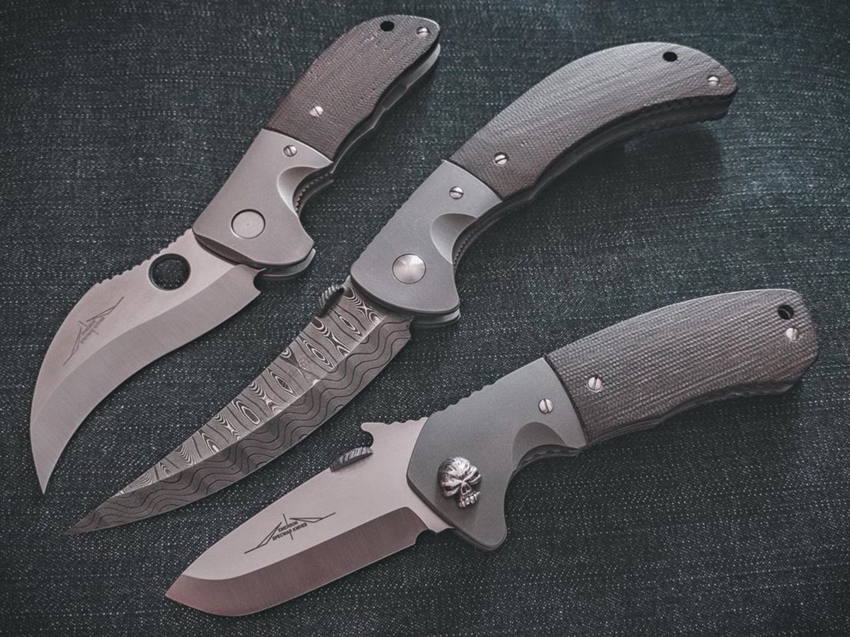 Emerson_knives's tweet photo. A whole lot of beautiful in this pic! #Repost @soundscapist
ใปใปใป
.
.
.
#emersonknives #emersonknivesinc #emersonspecwarknives #persian #cqc #cqc14 #snubby #cqc9 #eagle #damascus #usnstagram https://t.co/zstNIUK8bG