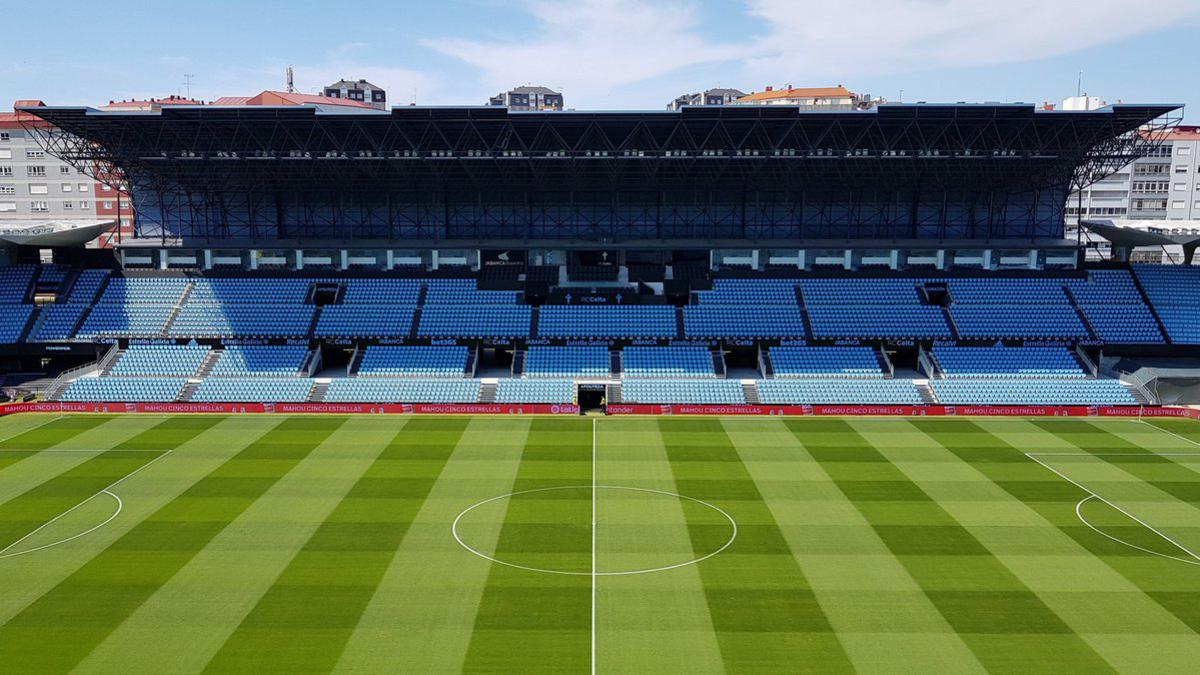 ⚽️ <a href="/SD_Compostela/">S.D. Compostela</a>, <a href="/Ourense_CF/">Ourense CF</a>, @AROSASCOFICIAL e <a href="/CDBarco/">𝐂𝐞𝐧𝐭𝐫𝐨 𝐝𝐞 𝐃𝐞𝐩𝐨𝐫𝐭𝐞𝐬 𝐁𝐚𝐫𝐜𝐨</a> terán unha cita coa historia en Balaídos

DATAS

⚔️ 18 de xullo: <a href="/SD_Compostela/">S.D. Compostela</a>-<a href="/CDBarco/">𝐂𝐞𝐧𝐭𝐫𝐨 𝐝𝐞 𝐃𝐞𝐩𝐨𝐫𝐭𝐞𝐬 𝐁𝐚𝐫𝐜𝐨</a> 
⚔️ 19 de xullo: <a href="/Ourense_CF/">Ourense CF</a>-@AROSASCOFICIAL  
⚔️ Final: sábado 25 de xullo

Horarios aínda por confirmar