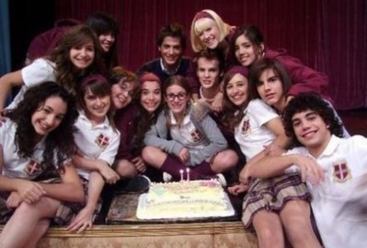 lumazume's tweet photo. No me decepcionéis
RT Patito feo
FAV Violetta https://t.co/0BFg07TDJZ