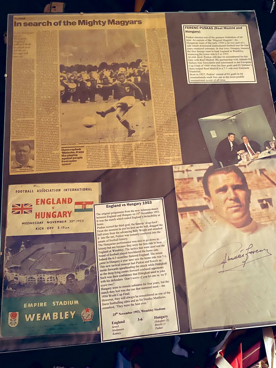 delpieri10's tweet photo. @TFHBs Got to be this. Signed photo and original 1953 programme. (Need to get it properly framed though!) #Puskas #MagicalMagyars https://t.co/IfRFSbvpDF