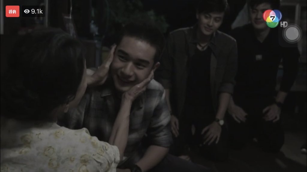 CjvrHALg8ErkygZ's tweet photo. ฉากนี้คือกินใจมาก😭 ใครไม่ร้องคือเก่ง เเต่ไม่ใช่เรา 😭😭 เธอจะอยู่ในใจพวกเราตลอดไปนะ "เเมน"❤️😭 #เด็กเสเพลep17  ฉันคิดถึงรอยยิ้��ของเธอเหลือเกิน😭🥺 https://t.co/sP7Vpgh8nS
