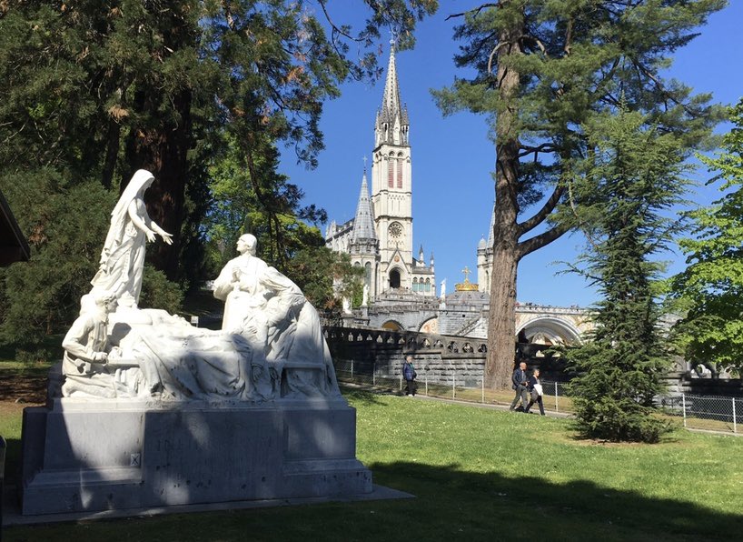 IrishLourdes's tweet photo. While the IALV Pilgrimage to Lourdes 2020 was not to be this year, we look forward to planning Pilgrimage 2021 and welcoming back our assisted pilgrims once more 🇮🇪 🇫🇷 https://t.co/N150vgT0XZ