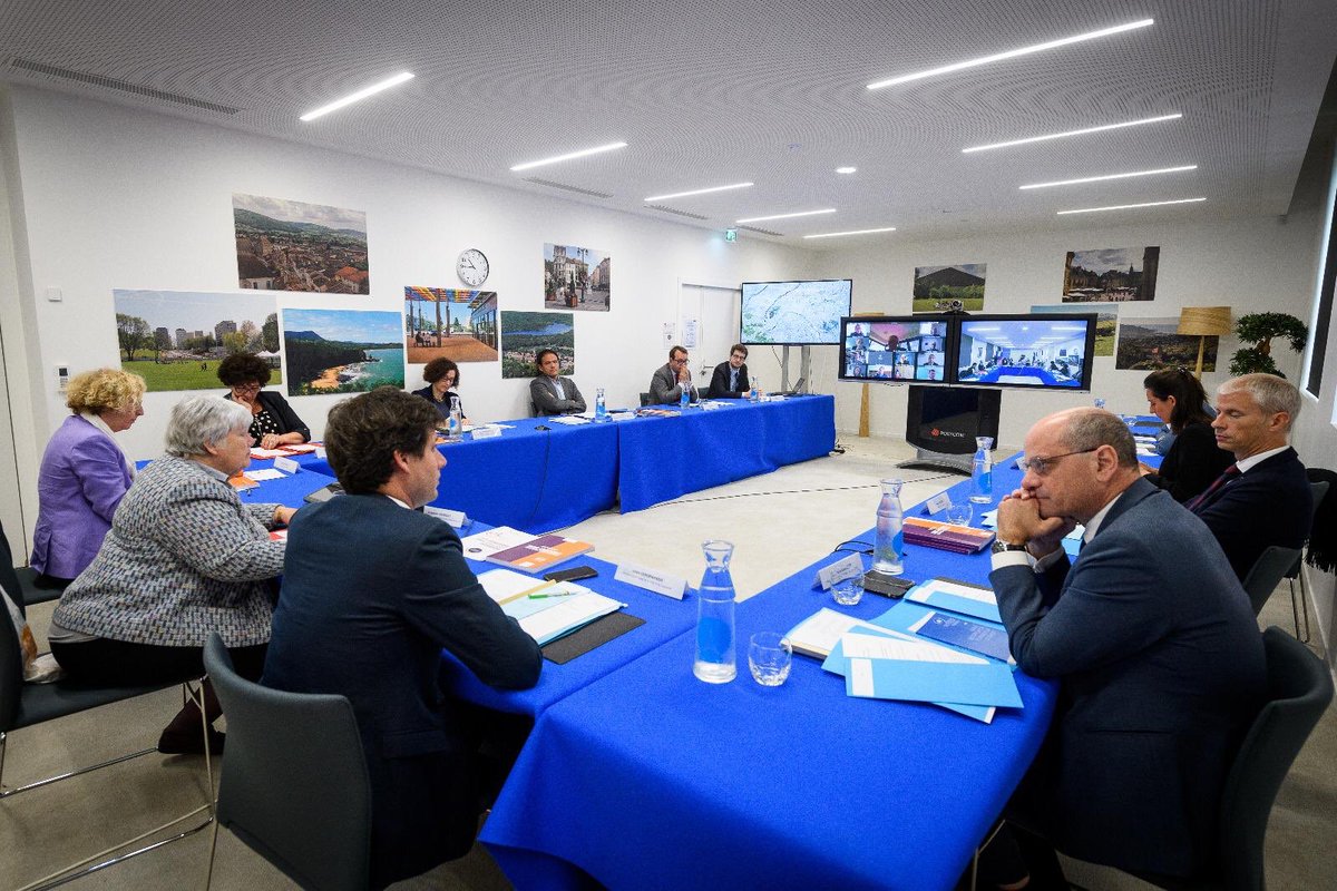 Cédric O tweet media