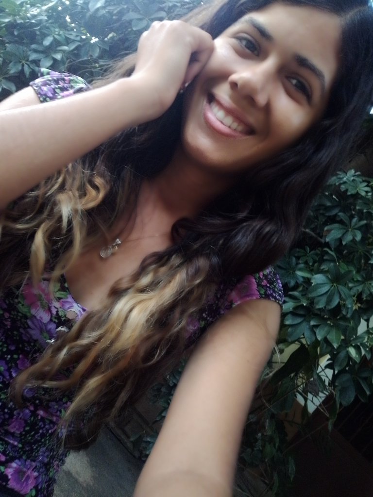 Genesisloreana's tweet photo. "Sonríe para iluminar tus días" 
#SiguemeYTeSigo #08Jun #8Junio #cuarentena #diamundialdelosoceanos #saludoplanetario #SiguemeYTeSigo https://t.co/ocWgoyBwYm