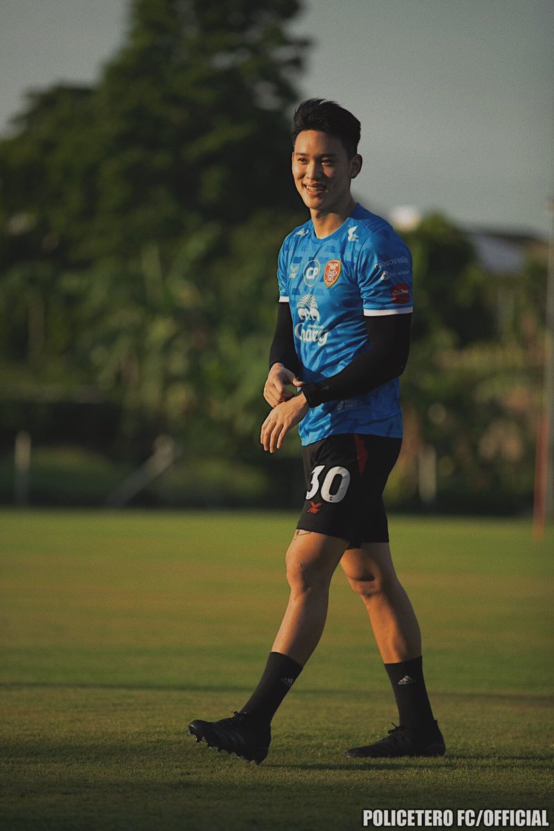 Back to training ⚽️ https://t.co/61q5rmL2sH