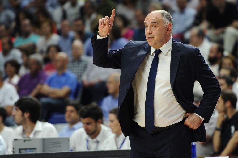RafiRubiano's tweet photo. Aquí están los entrenadores a los que le he dedicado un hilo. Habrán más, hay muchos de los que aprender y extraer ideas.
PABLO LASO
https://t.co/mWbgKT32pF

XAVI PASCUAL
https://t.co/xEj2Des6NA

TXUS VIDORRETA
https://t.co/2NHsAzYldl

ÁLEX MUMBRÚ
https://t.co/MwMBErXDz4 https://t.co/gISo2Z2Ci3