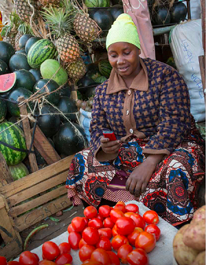 #RDC, la microfinance est l'un de ces secteurs qui est un moyen favorable visant à réduire la pauvreté, à autonomiser les femmes et à les aider à faire face aux défis socio-économiques. Ces petits #prêts qui change des vies.