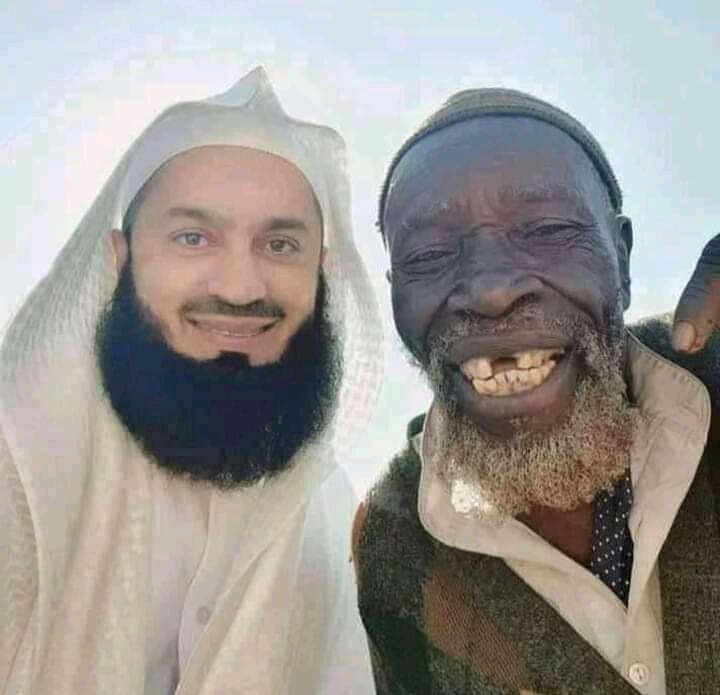 HaidarOfficiall's tweet photo. There is no #Racism in #Islam.

#HumanLivesMatter
#BlackLivesMatterTX https://t.co/qoFN9J7fQ2