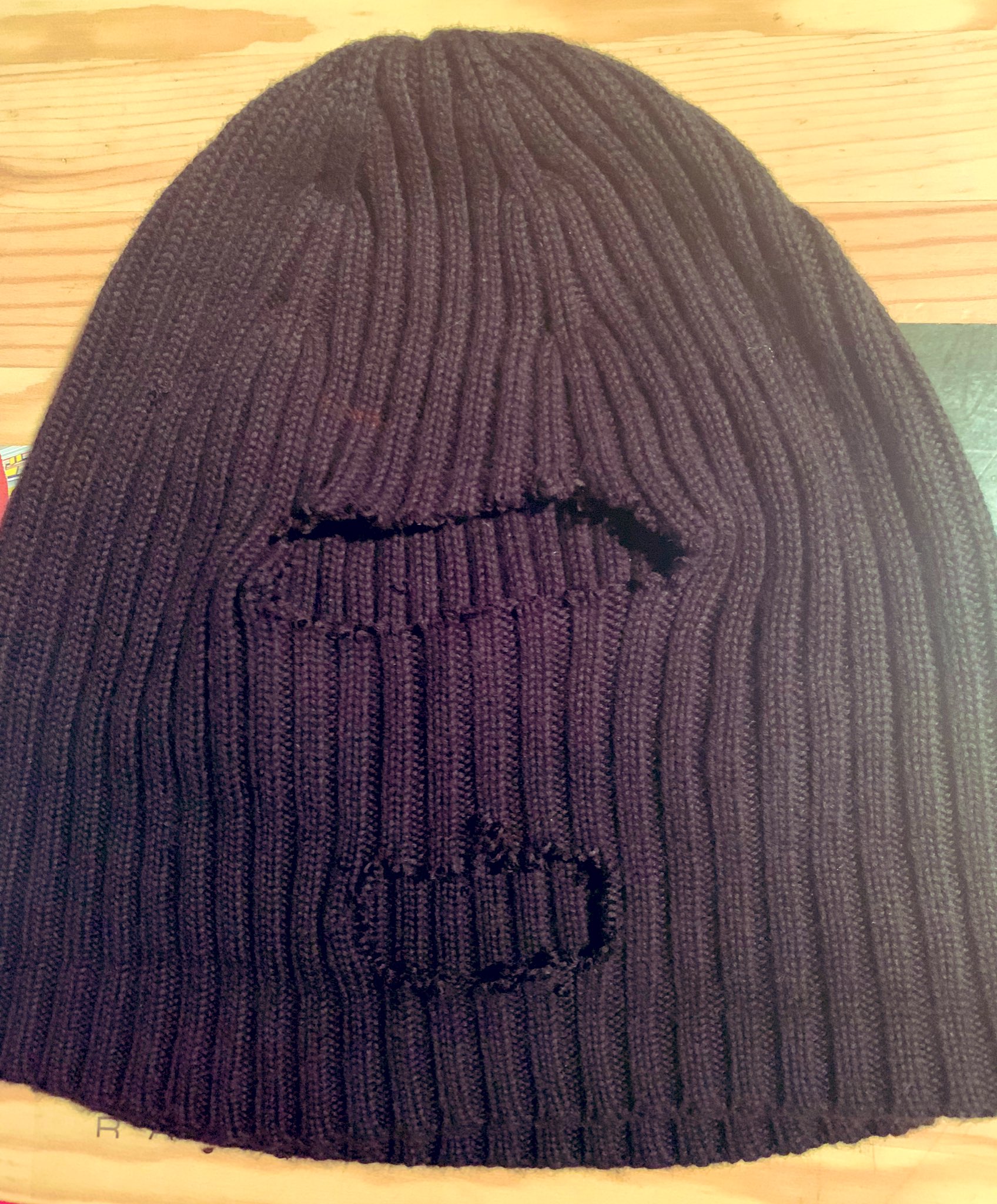 くしかつ Ralphまじかっこいいなと思ってとりあえずいらないニットキャップ切って目出し帽作った被って鏡見て月曜からなにやってんだ漏れ ってなった T Co Hjlydjbjlu Twitter