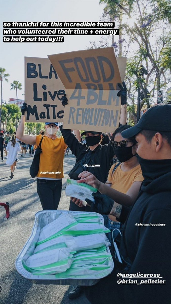 PVRISdaily's tweet photo. Lynn joined @ https://t.co/2JS5upnOVd team today together with Shawn to hand out food at the protests in LA
The revolution will be fed #BLM #BlackLivesMatter #blmla https://t.co/CL5SMCEd2Z