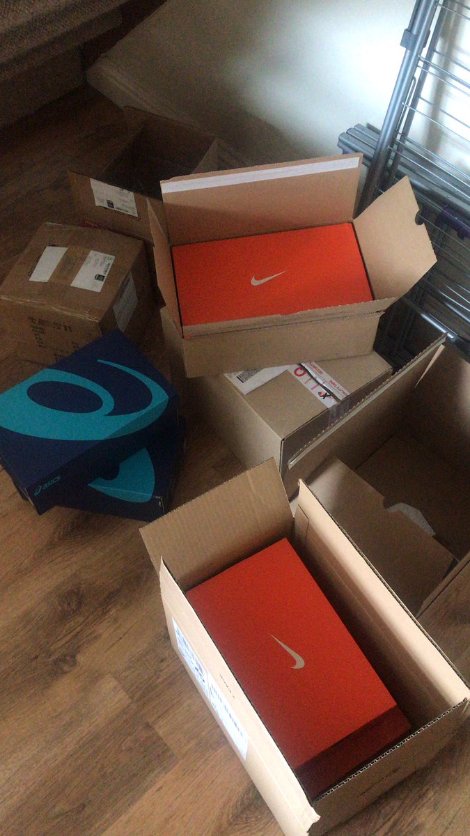 The online shopping addiction is real! 🥴