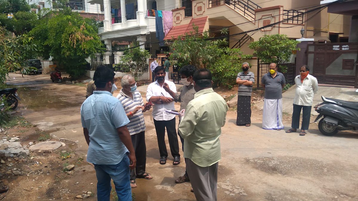 CVO_HMWSSB's tweet photo. @KTRTRS @MDHMWSSB
 Sir, As per the directions of our MD sir our vigilance team proceeded to the complainant  Sri.KVLN Murthy  CAN No.091101369 and enquired into the allegations against Linemen Sri.Bahadur found that false and baseless and the same report submitted to our MD sir . https://t.co/cs3pP2jPKt