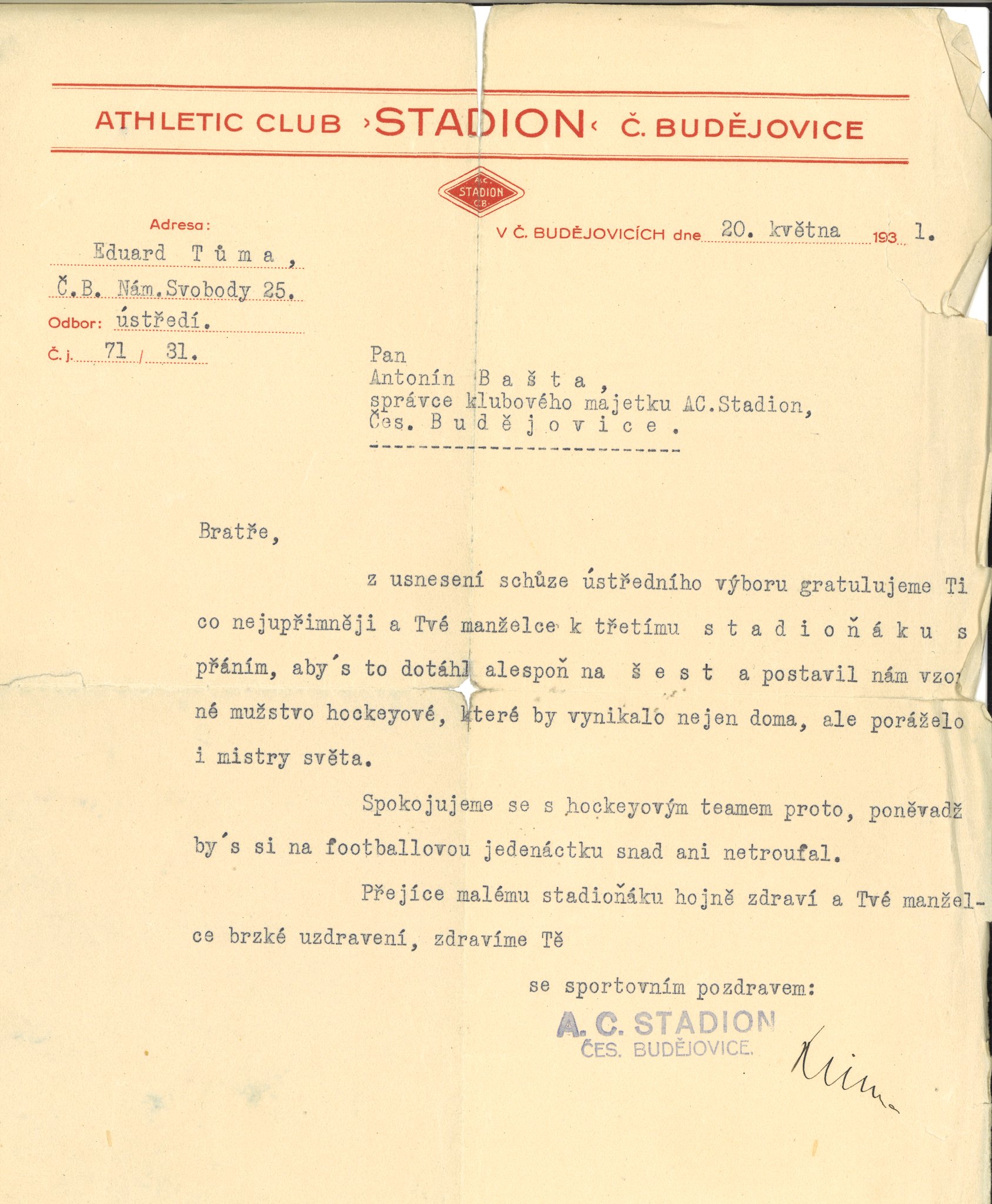 Madeta Motor Cb Jeden Neuveritelne Puvabny Dokument Schranujeme V Nasem Klubovem Archivu A Kdyz Je Dnes Ten Den Deti Tak Se Hodi Ho Pripomenout Vsechno Nej Deti T Co Ctq4rxlbmd T Co Yty3aff1kv