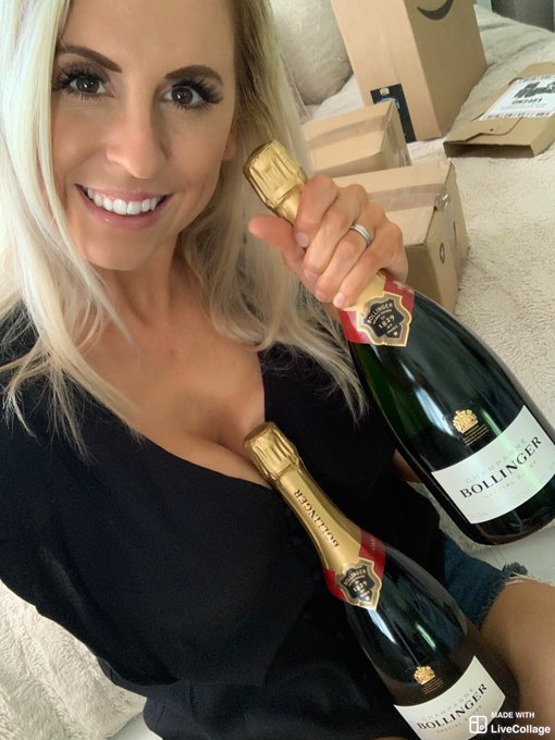 Come and celebrate 🎉 my birthday 🎁 with me 2pm BST (Uk time) https://t.co/xa6VANwG7M #birthday #birthdaygirl<a href="/tag/birthday"class="tags"><span>#birthday</span></a><a href="/tag/birthdaygirl"class="tags"><span>#birthdaygirl</span></a><a href="/tag/champagne"class="tags"><span>#champagne</span></a>