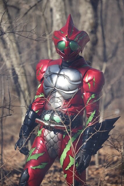 シン コジママン 仮面ライダーを全く知らない人がアマゾンアルファを見て 虫を駆除するやつみたい と言うから 虫を駆除するやつなんだよ と説明した どうやらアースジェットのことを言っていたらしく ここに アマゾンアルファのカラーモチーフ