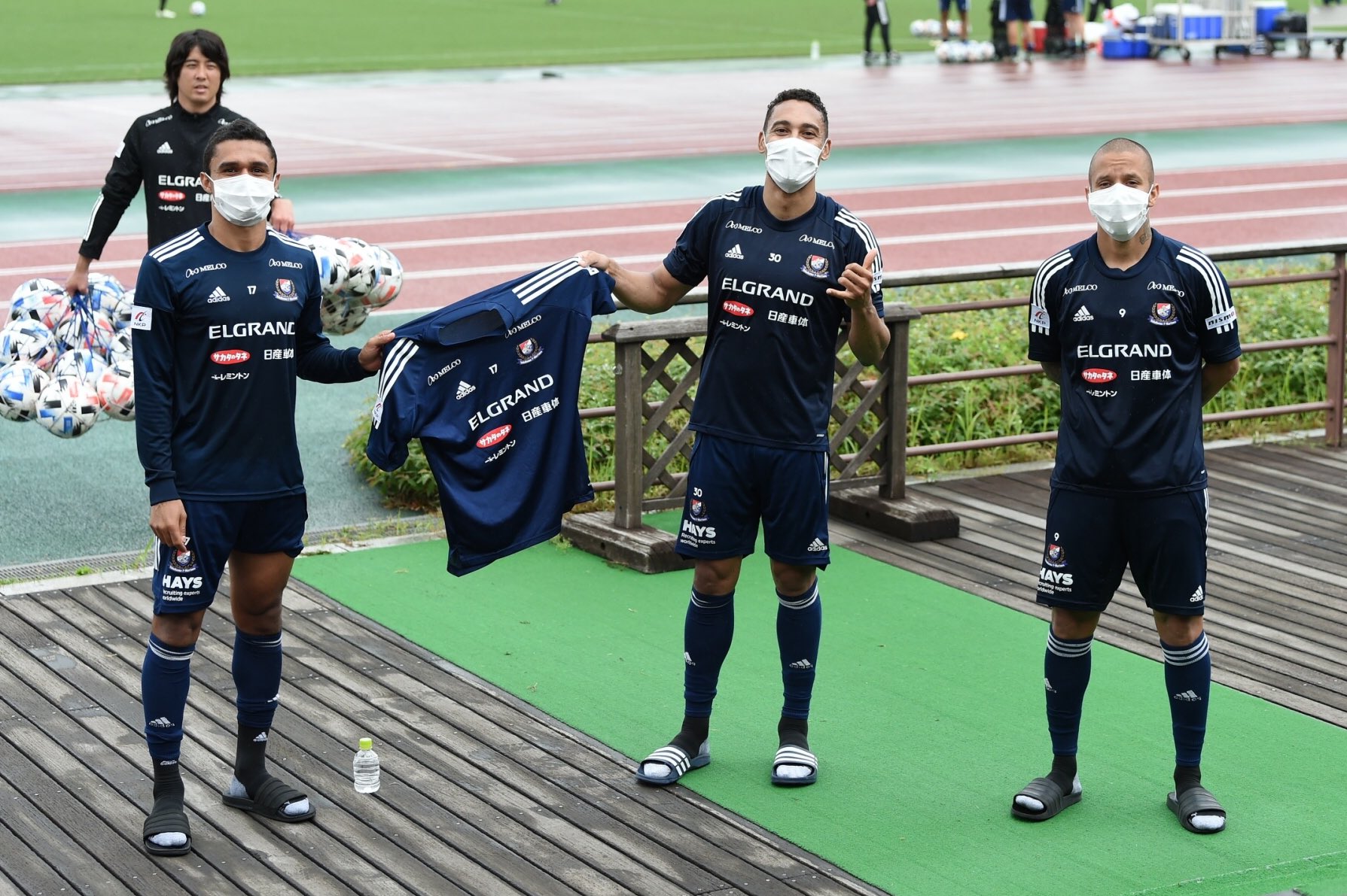 横浜F・マリノス 2022トレーニングトップ サイズM - 通販 - guianegro