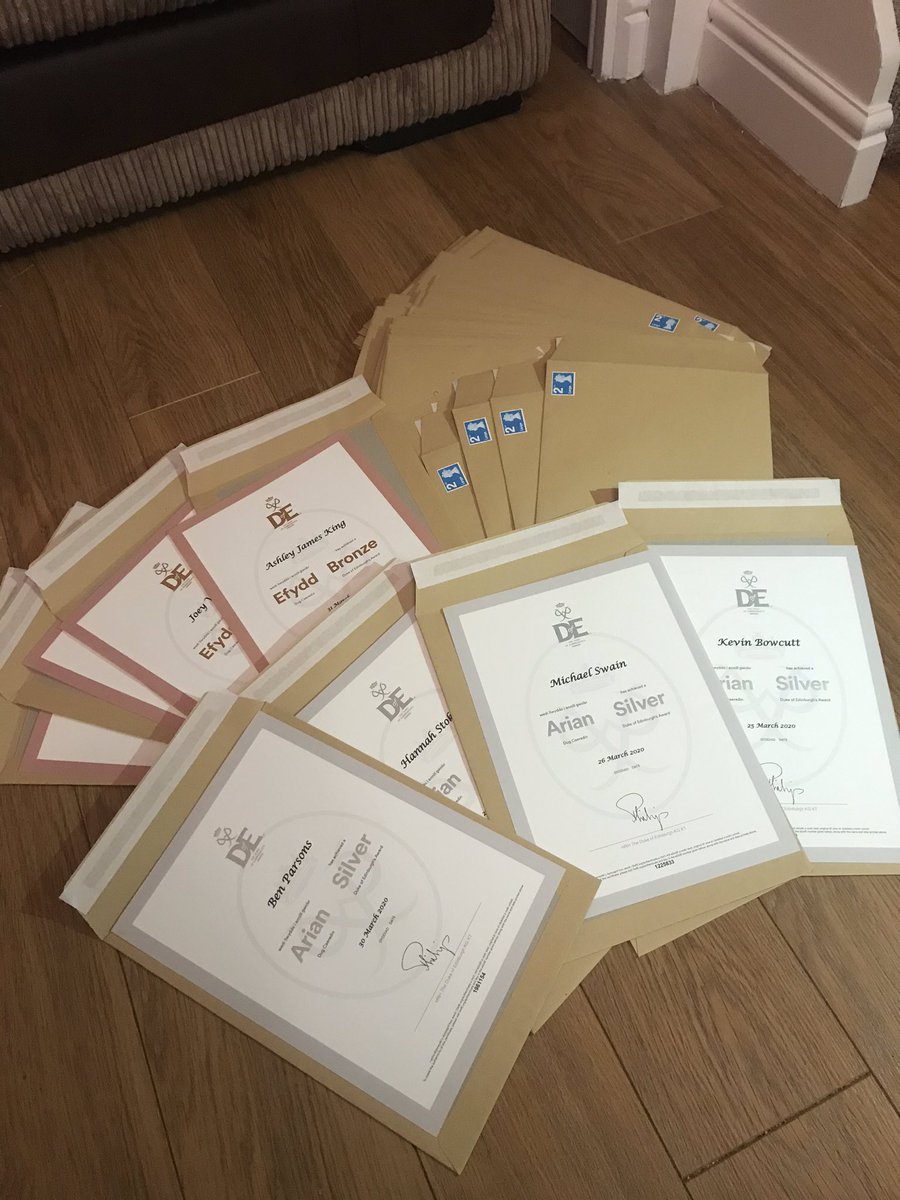 Kyle_James_86's tweet photo. 48 @ACFADofE Certificates being posted out today for @dandgacf Participants who have completed their award recently! 😃 More to follow in the coming days, I miscounted &amp; need some additional envelopes &amp; stamps 🤦‍♂️ Looking forward to seeing selfies of participants receiving them 😃 https://t.co/Fvuc4IXgRk