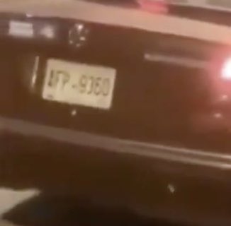 MsMicolefoster's tweet image. Can anyone tell what the license plate number is? Hey @KeishaBottoms this vehicle was scene intentionally passing  our bricks to black ppl in hopes of destroying property in Atlanta.