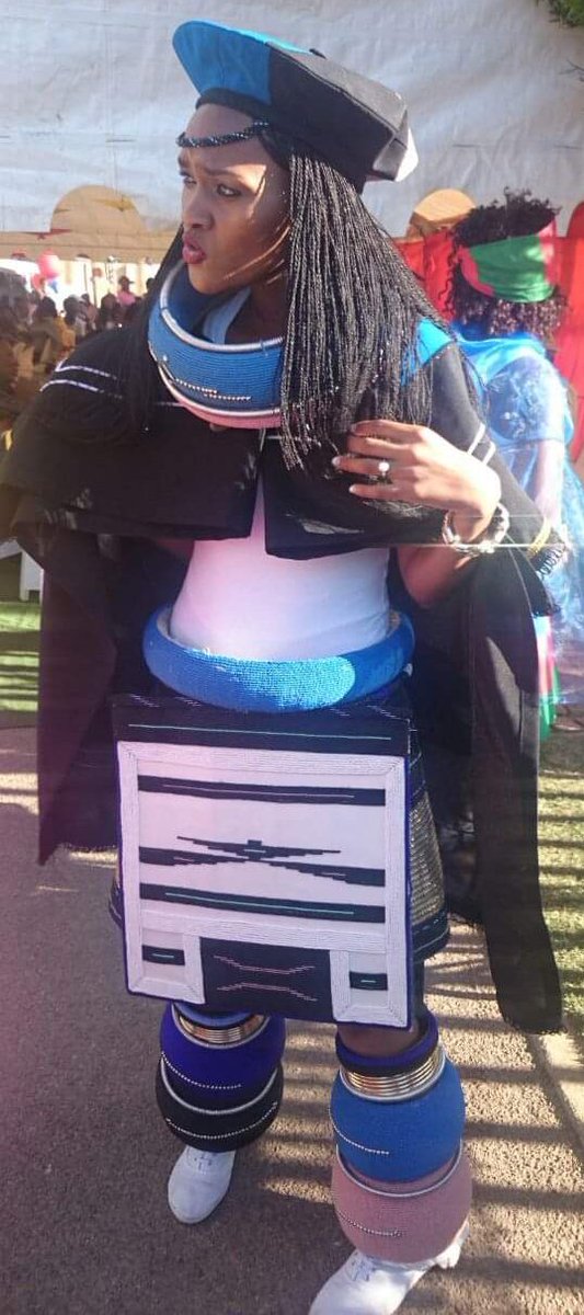 nsambocca's tweet image. My fashion, My culture 💛 I am an African 😍 #HUAWEIAppGallery #HuaweiP40Series