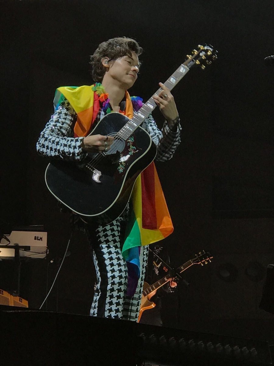  #PrideMonth2020 Harry styles- Anna edition