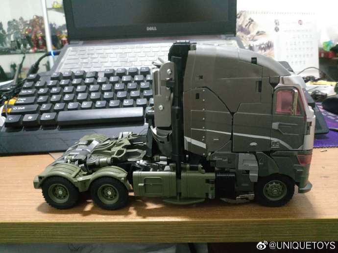 unique toys galvatron