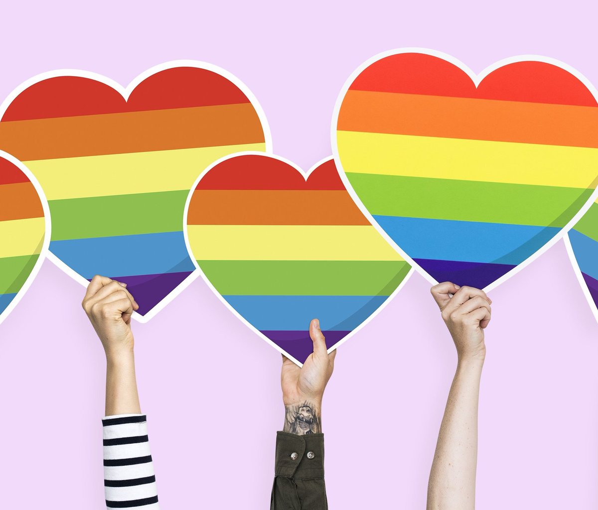 xplorebeautiful's tweet photo. 🏳️‍🌈Love is love🏳️‍🌈 

“Your love is my love and my love is your love.” —Whitney Houston

#PrideMonth 
#PrideMonth2020 
#MondayMorning 
#Summer2020 https://t.co/0b5Bf7ChJa