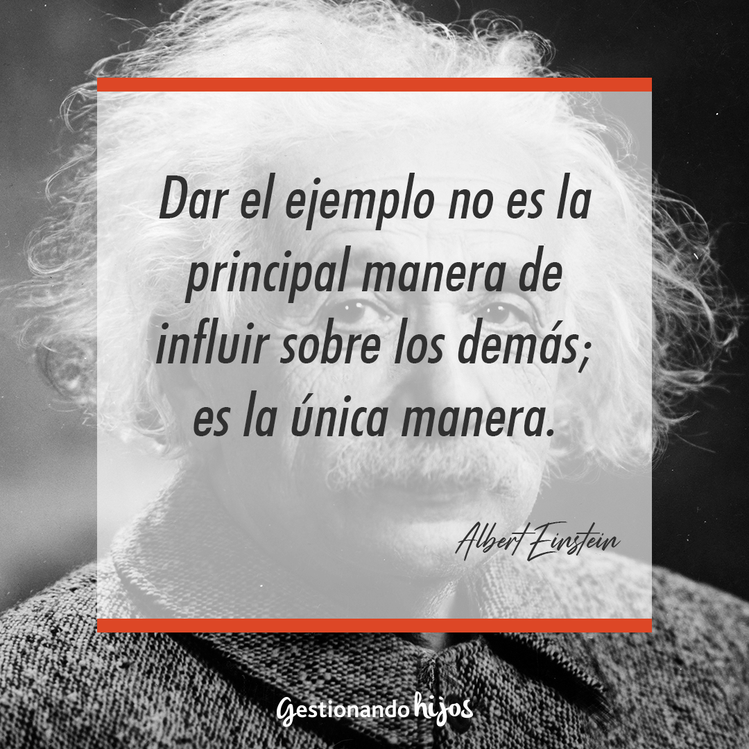 educar_es_todo's tweet photo. Nuestros hijos e hijas nos miran, nos observan, nos toman como principales referentes y, por tanto, nos aprenden. No lo olvidemos.

#FelizLunes, familia💕 https://t.co/URSioJSqwh