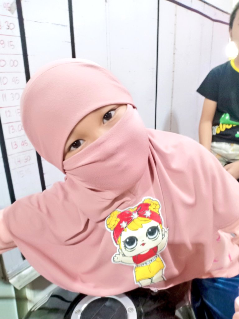 ENuraisaa's tweet photo. Selamat Berhari Senin 😇
Have a nice day #tweps :)

#liburdays #HappyMonday #staysafe #June2020 https://t.co/uxfQcCQfKr