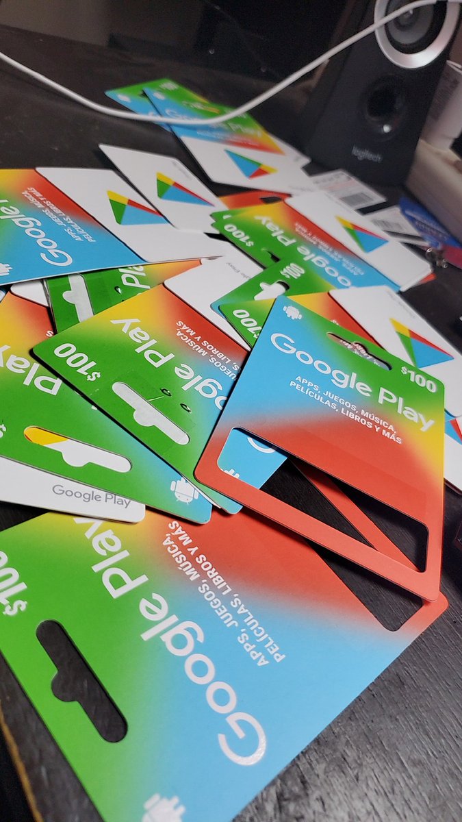 YoSoyRickYT's tweet image. SORTEOOOO 🎁🥳

5 PASES ROYALE !!

RT 🔁 MG♥️ 

TERMINA EN 48H