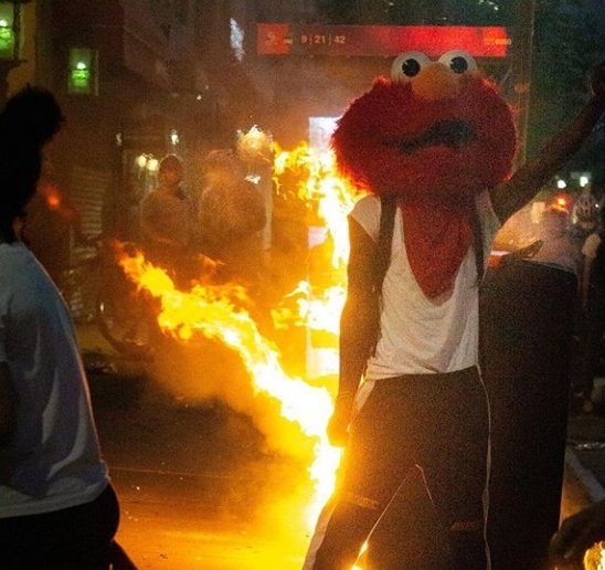 Metanfletamons1's tweet photo. Que se viene el Apocalipsis dice
#acab #anonymus #Vaticano #pizzagates #zombies #Apocalipsis https://t.co/meFAl01XrN